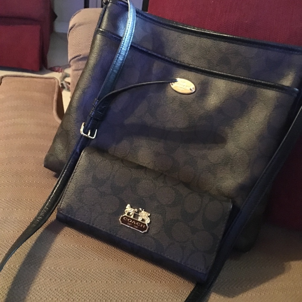 Coach signature file crossbody